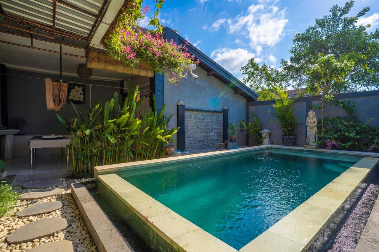 Terrace Garden Homestay And Spa Jimbaran Eksteriør billede